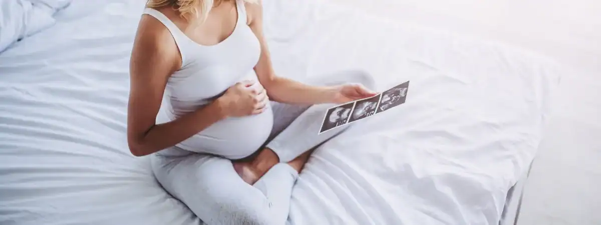 MÝTY O OTĚHOTNĚNÍ A TĚHOTENSTVÍ, KTERÝM ČASTO VĚŘÍME